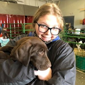 Meet your Posher, Briana